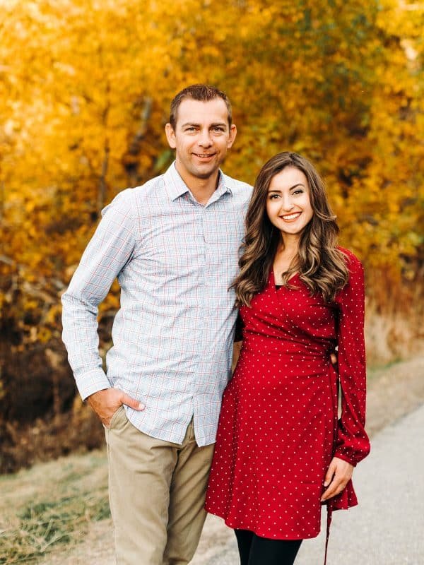 A photo of a Natasha Kravchuk and her husband 
