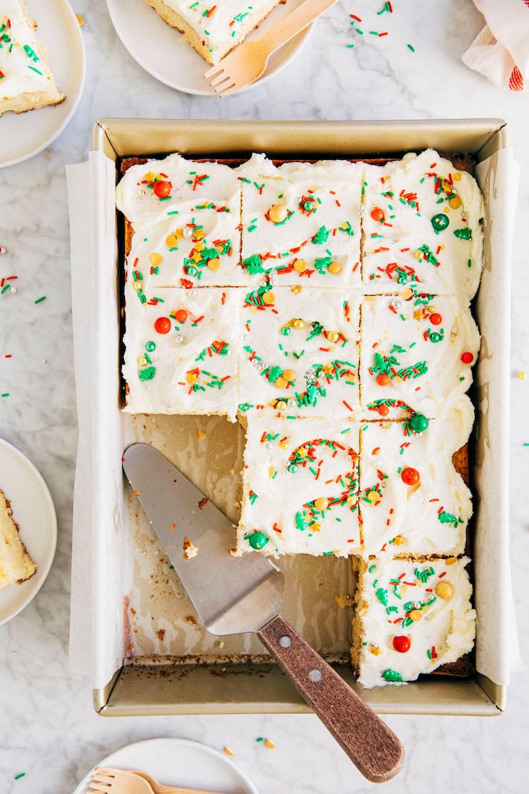eggnog sheet cake