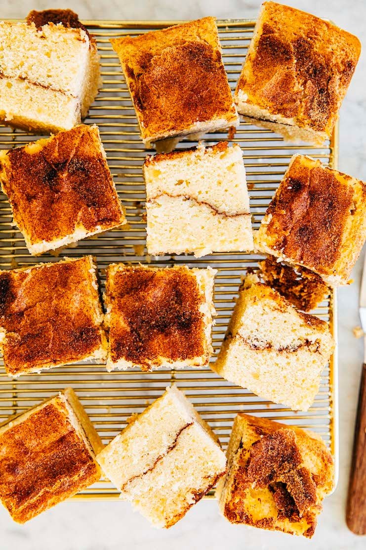 close up photo of snickerdoodle cake showing cinnamon filling