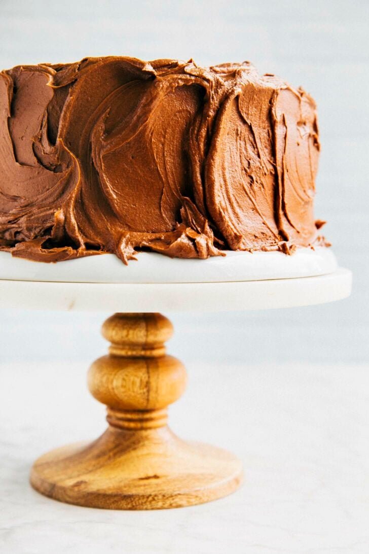 photo of a cake covered in chocolate fudge frosting