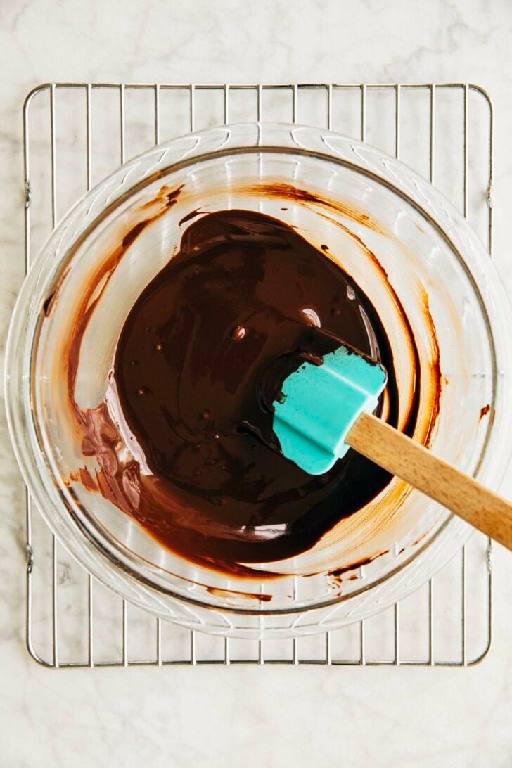 photo of melted chocolate in a glass bowl