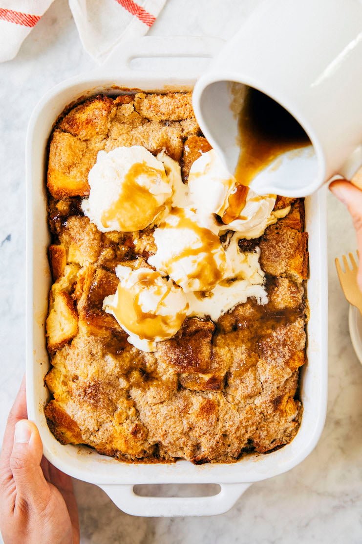 bread pudding with bourbon sauce