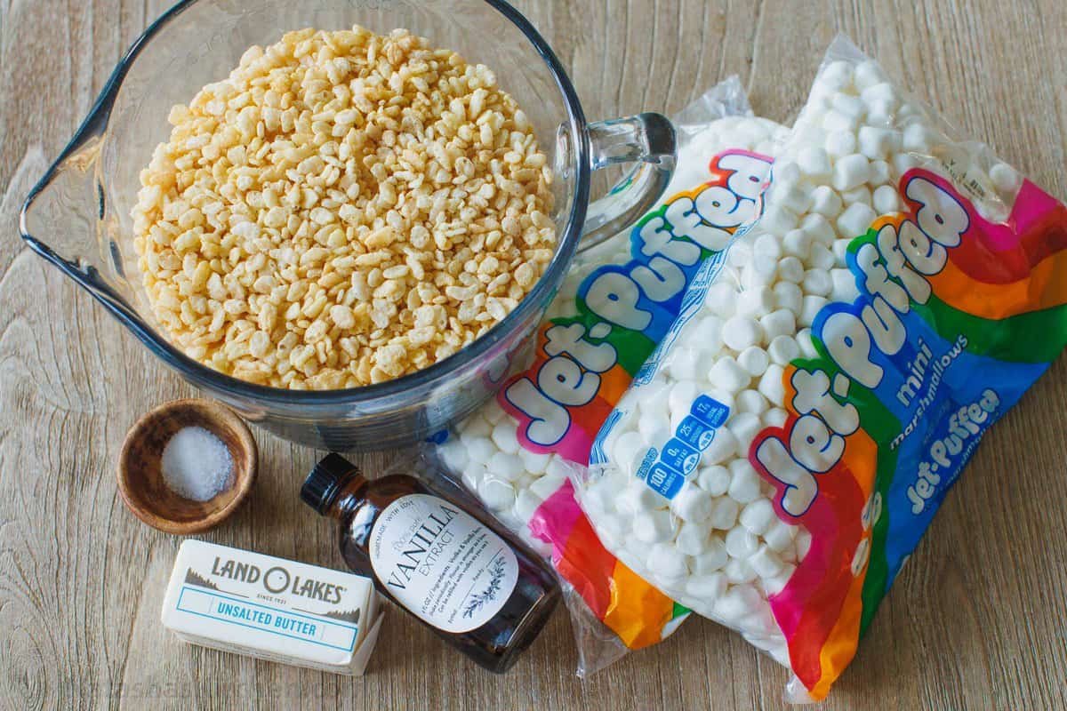 Make thick and gooey Rice Krispie Treats filled with sweet and sticky marshmallows and crispy rice crunch. A family-favorite no-bake dessert! Ingredients for the best Rice Krispie treats.