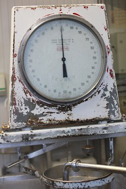 milk scale