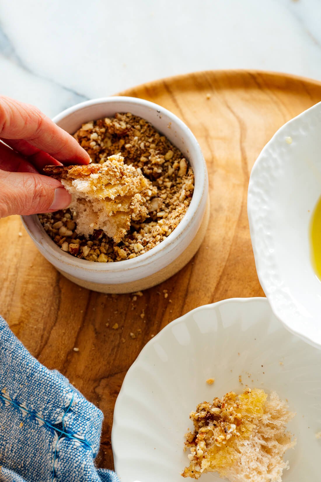 how to eat dukkah