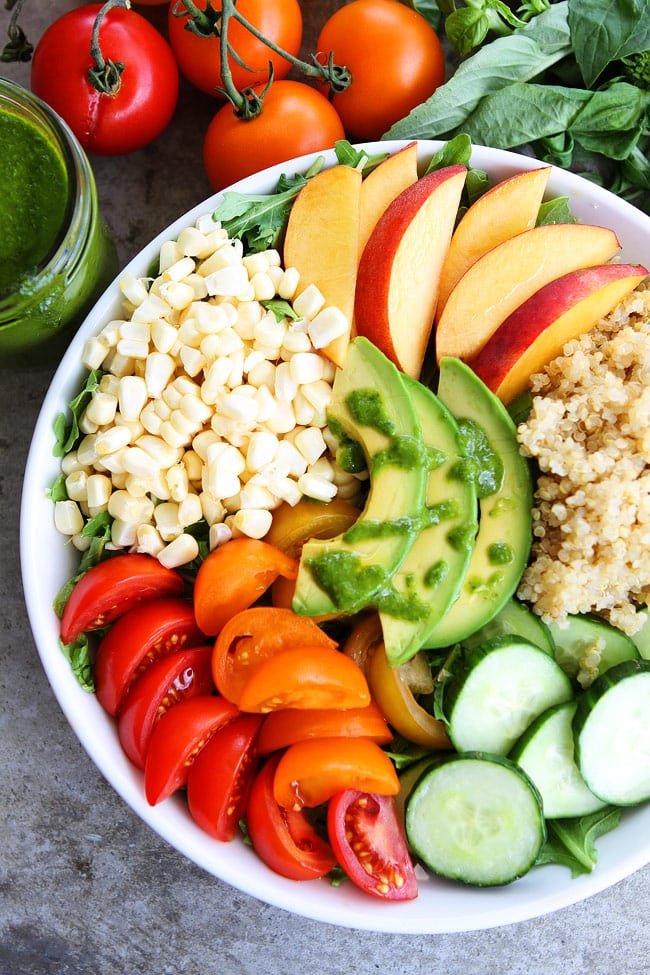Summer Quinoa Bowl Recipe on twopeasandtheirpod.com This simple and healthy quinoa bowl is filled with all of your favorite summer ingredients! Summer Quinoa Bowl Recipe