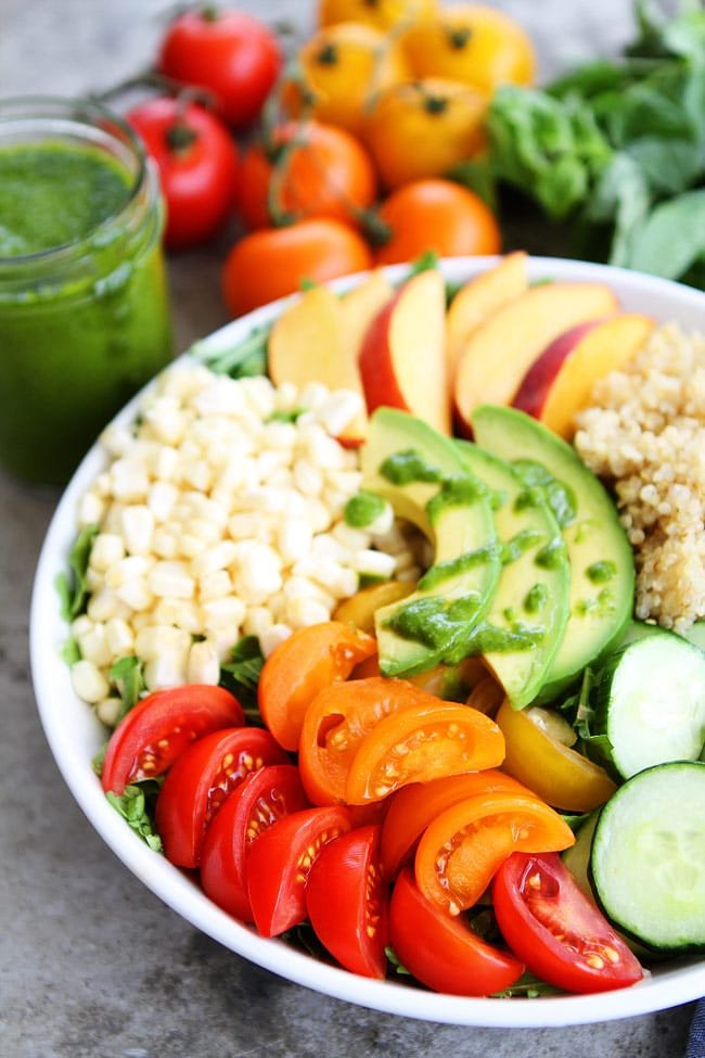 Summer Quinoa Bowl Recipe on twopeasandtheirpod.com This simple and healthy quinoa bowl is filled with all of your favorite summer ingredients! You will want to eat it every day this summer! Summer Quinoa Bowl Recipe