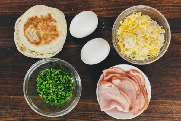 This breakfast sandwich is cheesy, juicy, easy and so delicious! All you need is 5 minutes and 5 ingredients. A one-pan breakfast sandwich recipe with video | natashaskitchen.com