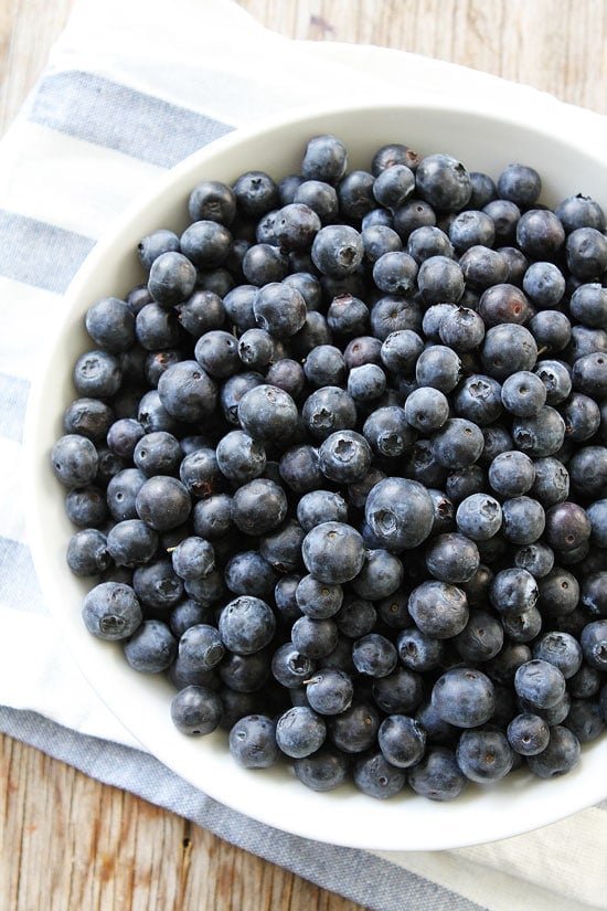 Blueberry Coconut Crisp Recipe on twopeasandtheirpod.com Blueberry Coconut Crisp Recipe