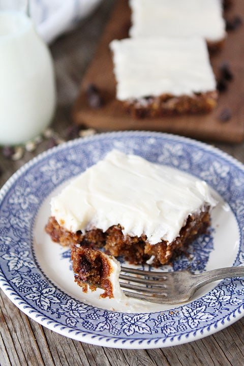 Chocolate Chip Oatmeal Cake with Cream Cheese Frosting Chocolate Chip Oatmeal Cake with Cream Cheese Frosting Recipe on twopeasandtheirpod.com Love this easy cake!