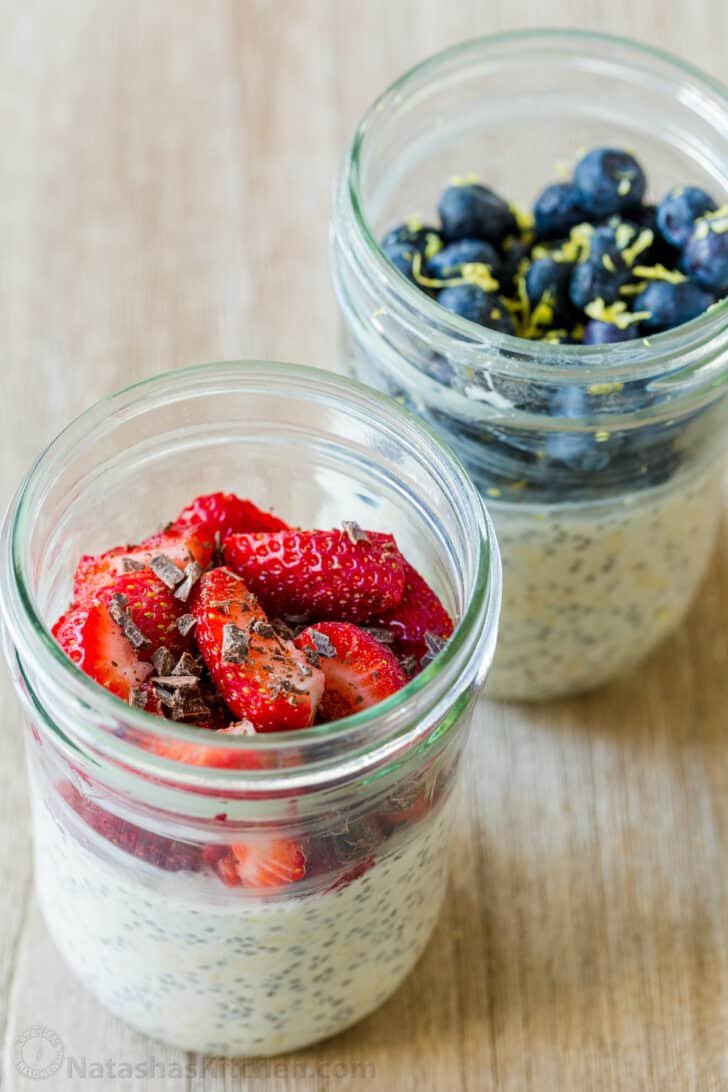 Easy and creamy Overnight Oats is the best make-ahead breakfast. No cooking required! Just stir, refrigerate and add your favorite toppings. overnight oats varieties with fruit