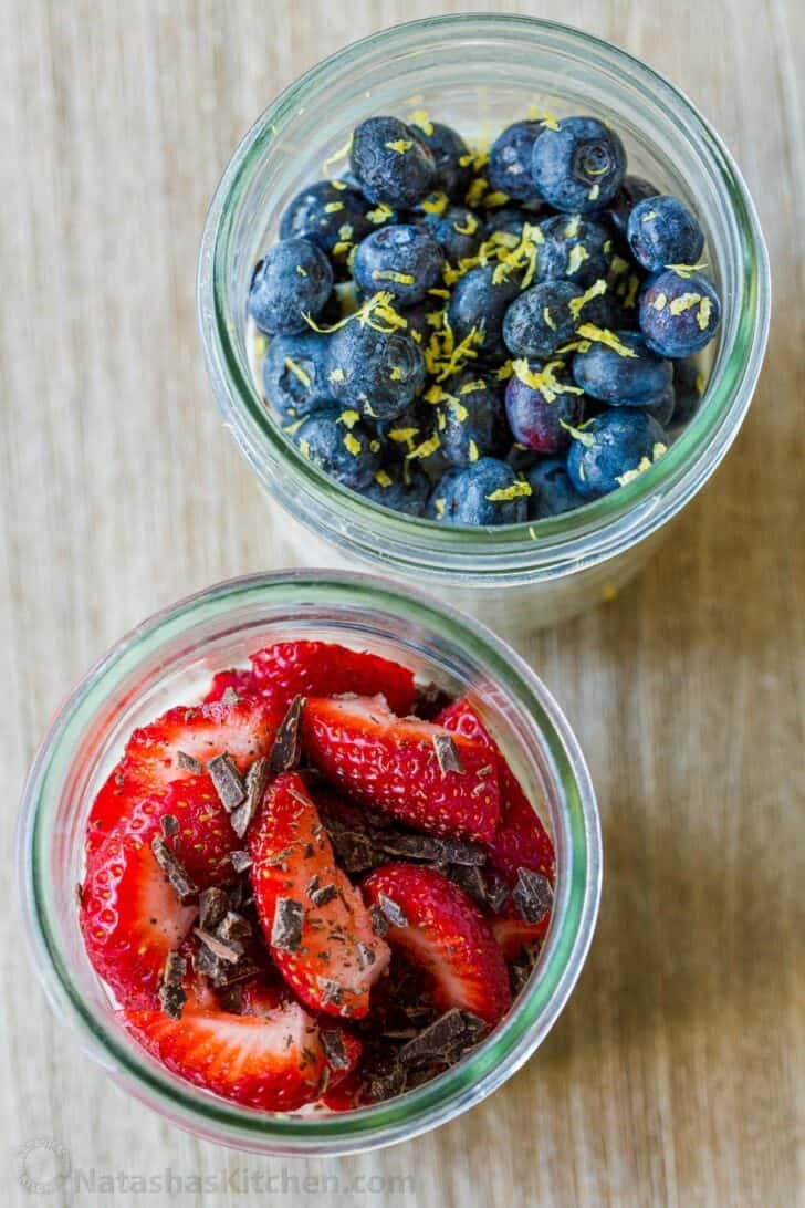 Easy and creamy Overnight Oats is the best make-ahead breakfast. No cooking required! Just stir, refrigerate and add your favorite toppings. blueberry lemon and strawberry chocolate chip overnight oats varieties