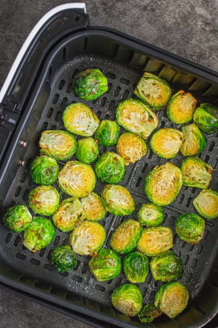 The easiest way to cook Brussels Sprouts is in the Air Fryer resulting in the best brussels sprouts, crispy on the outside and soft on the inside. Brussels Sprouts in an air fryer.