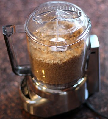 EASY Healthy Homemade Pecan Butter made all natural, sugar free, low carb, gluten free, and vegan! No hydrogenated oils or trans fats whatsoever!