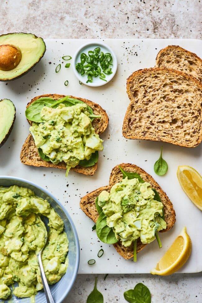 how to make avocado egg salad