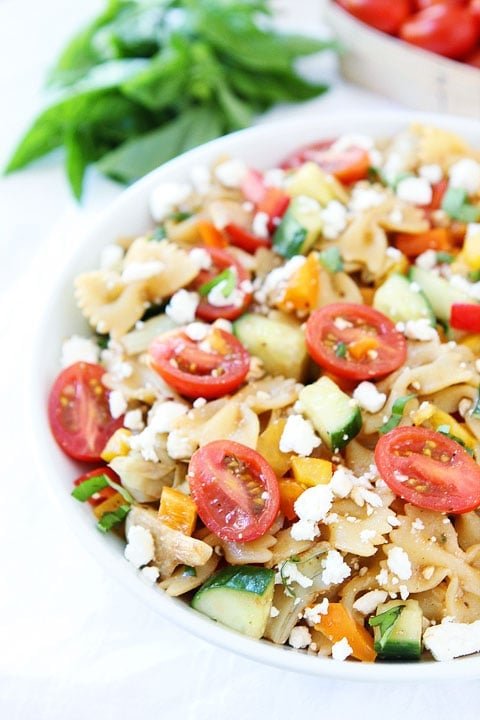 Easy Summer Pasta Salad Recipe Easy Summer Pasta Salad with veggies and feta cheese.