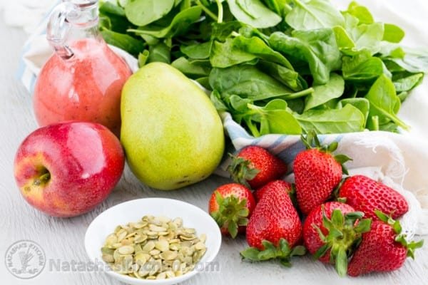 Apple and Pear Spinach Salad with Strawberry Vinaigrette