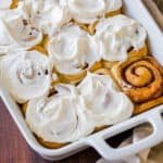 Cinnamon rolls with frosting