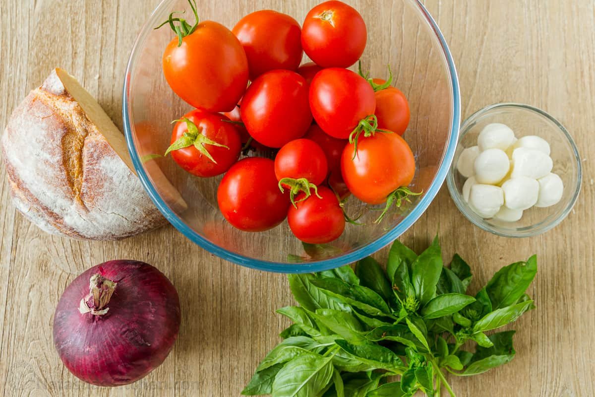 Ingredients for Panzanella Salad