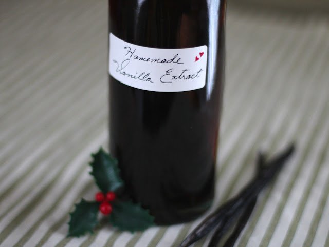 Homemade Vanilla Extract