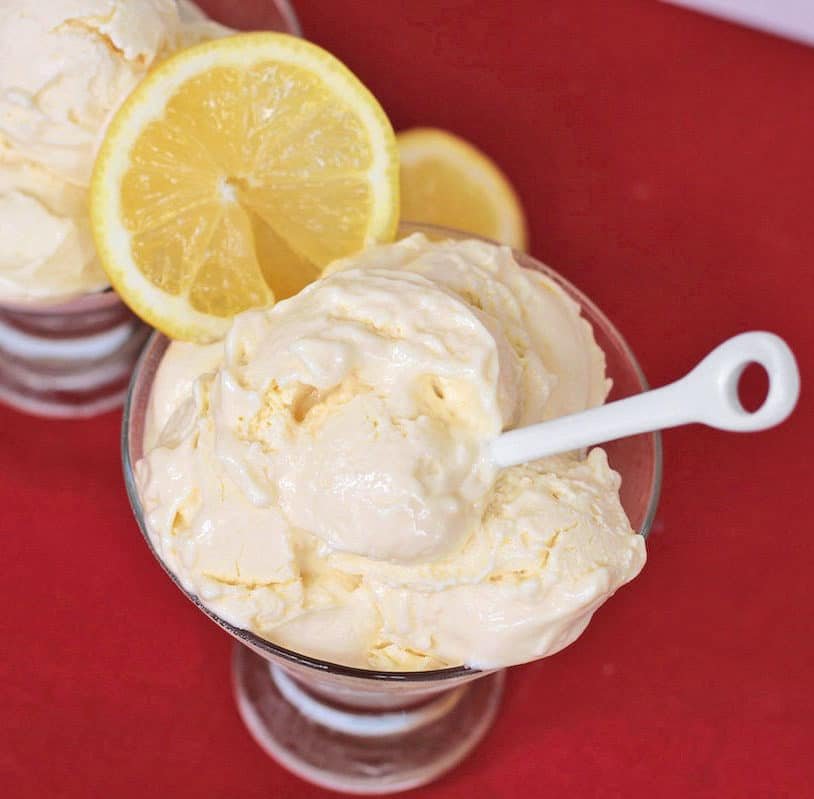 This healthy Lemon Frozen Yogurt is so delicious, smooth, creamy, and refreshing, it doesn't taste refined sugar free, fat free, and high protein one bit! Healthy Lemon Frozen Yogurt