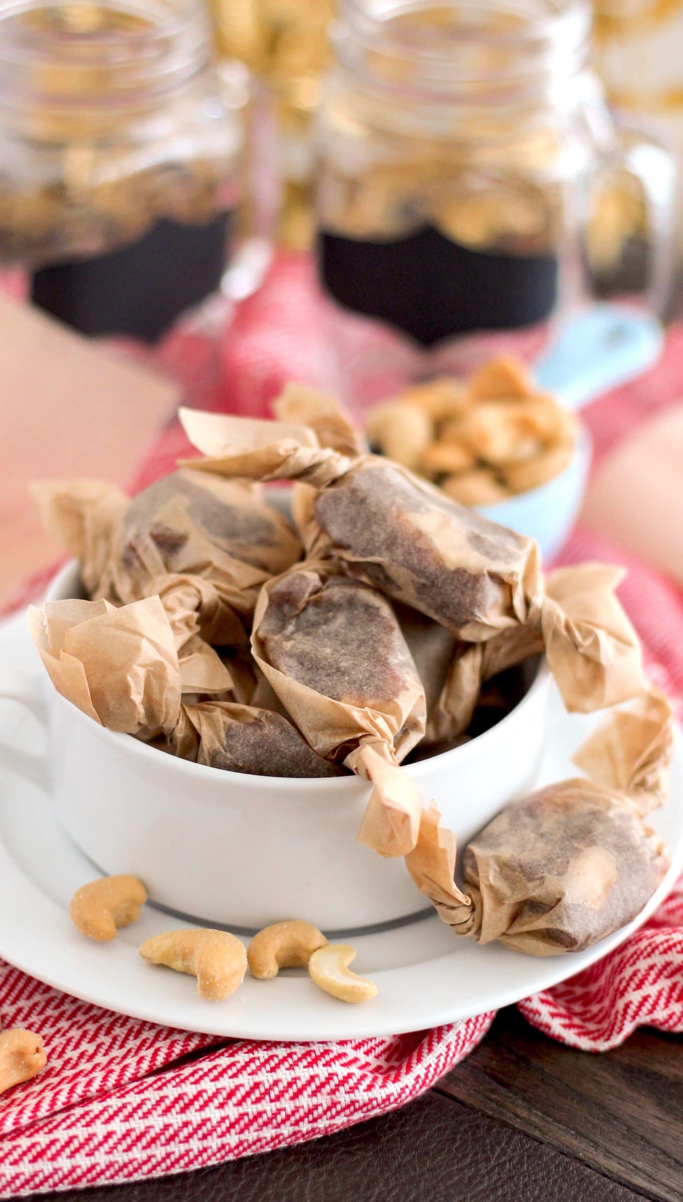 Homemade Decadent Cashew Caramels (refined sugar free, dairy free, vegan) - Healthy Dessert Recipes at Desserts with Benefits