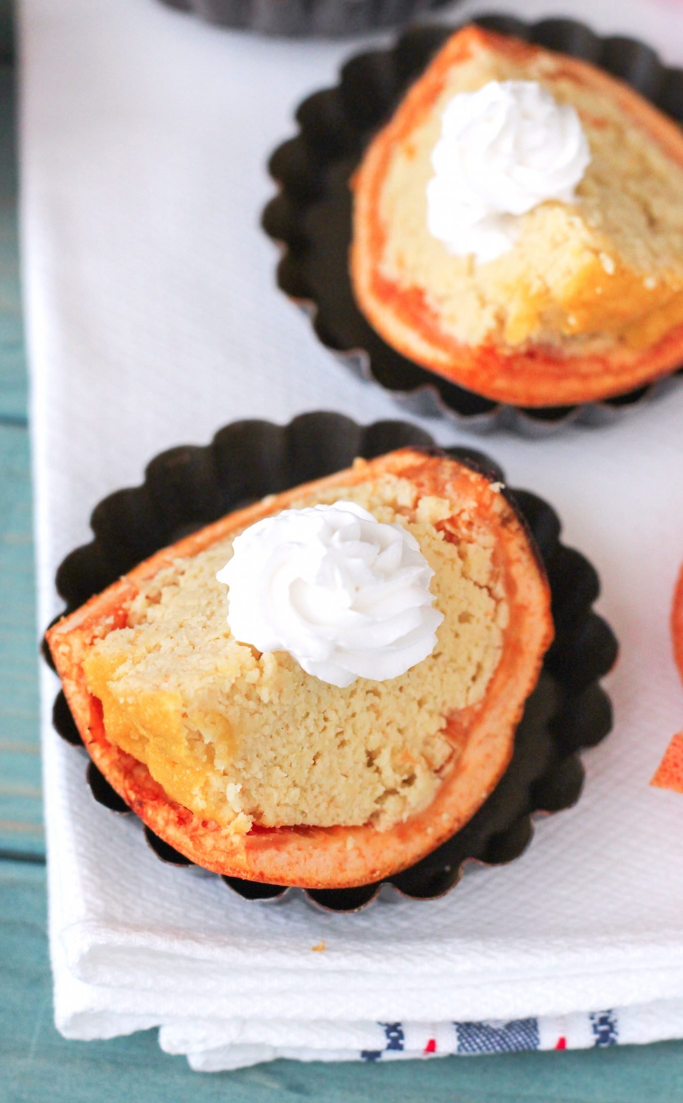 Healthy Grapefruit Yogurt Cake … Baked in a Grapefruit! (refined sugar free, low carb, low fat, high protein, high fiber, gluten free) - Healthy Dessert Recipes at Desserts with Benefits