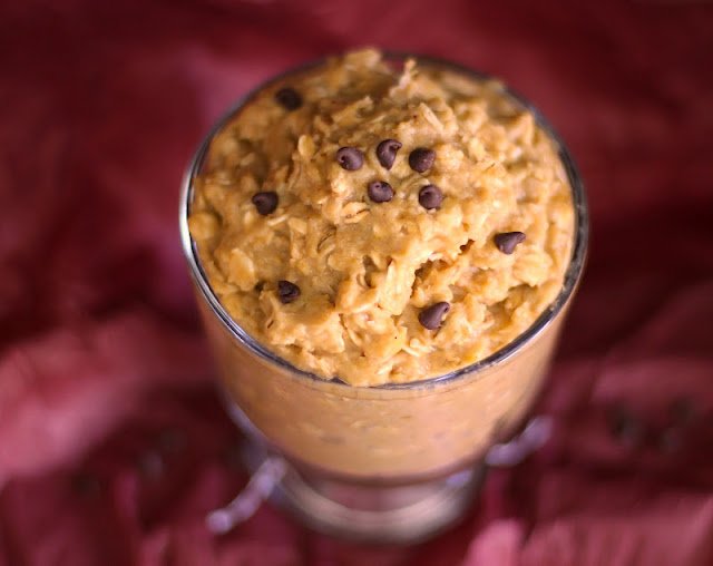 This healthy Peanut Butter Oatmeal Cookie Dough is safe to eat raw and made with a secret ingredient! Eggless, gluten free, sugar free, and high protein!