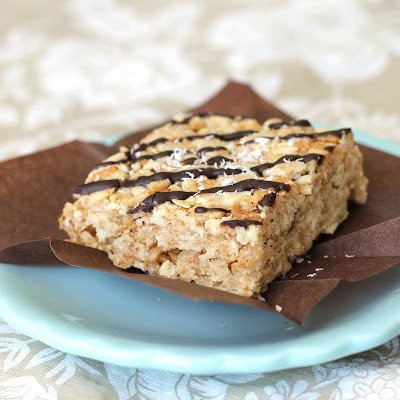 Healthy Marshmallowy Coconut Butter Krispy Treats - Desserts with Benefits Healthy Marshmallowy Coconut Butter Krispy Treats