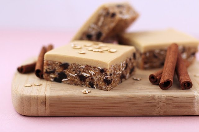 Healthy Oatmeal Raisin Krispy Treats - Desserts with Benefits