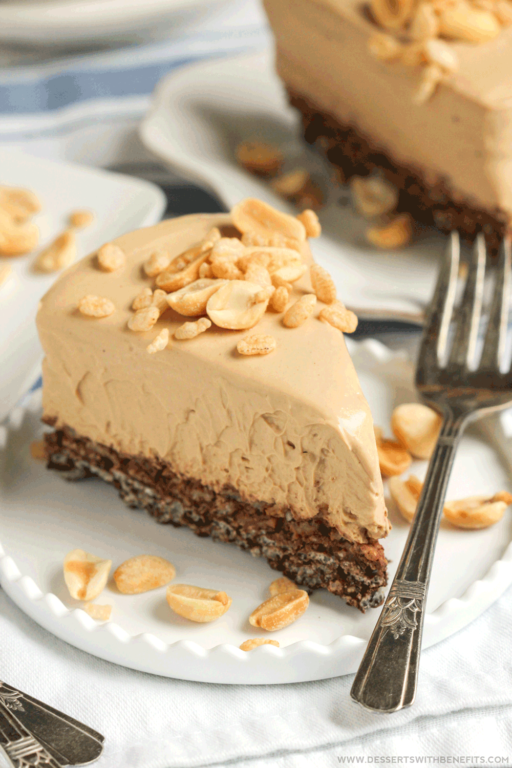 Healthy Peanut Butter Chocolate Crunch Pie (no bake, low sugar, high protein, gluten free, dairy free, vegan)