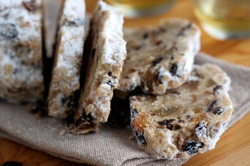 stollen sliced & ready
