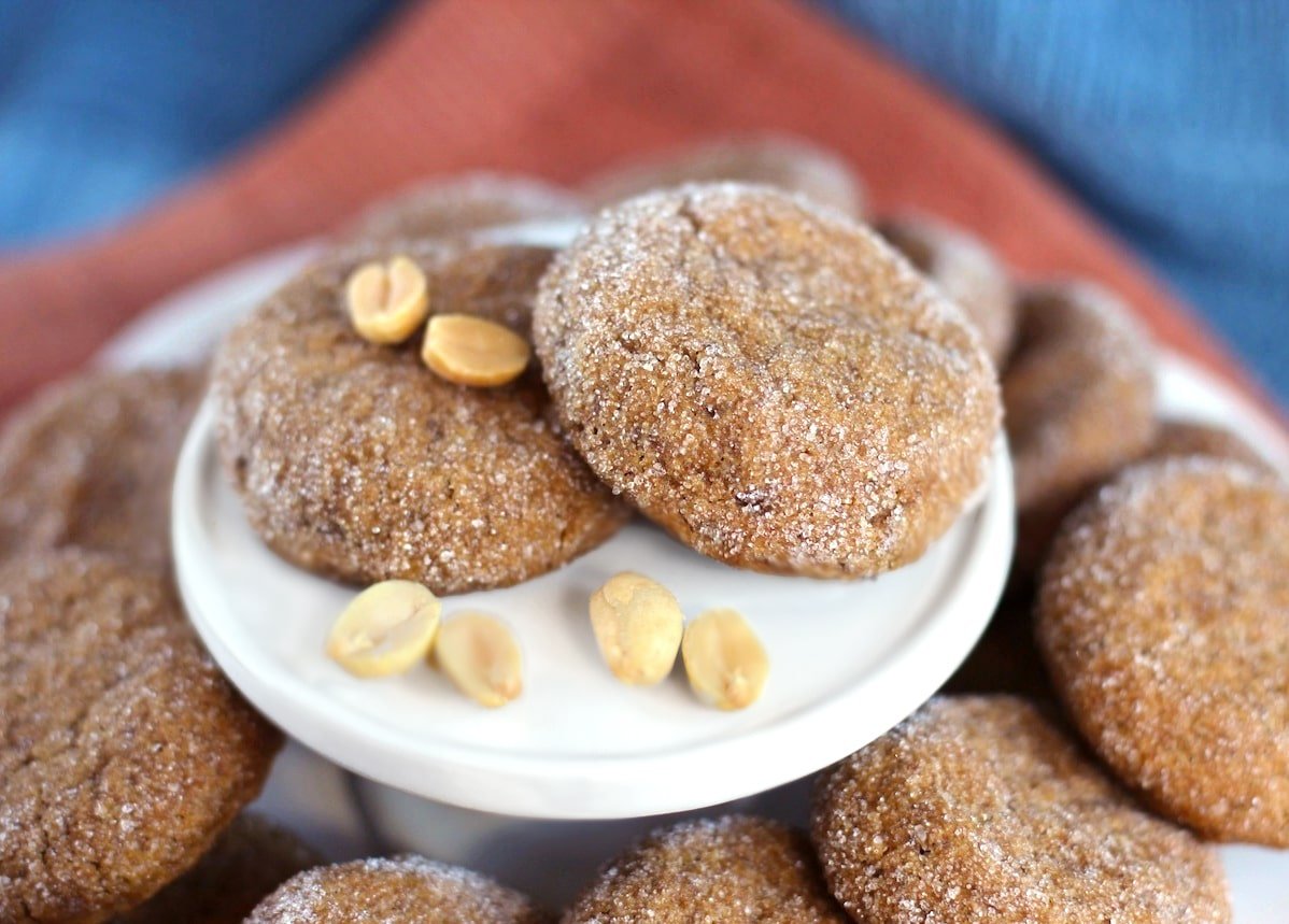 Healthy Peanut Butter Cookies (sugar free, low carb, high protein, high fiber, gluten free, dairy free, vegan)