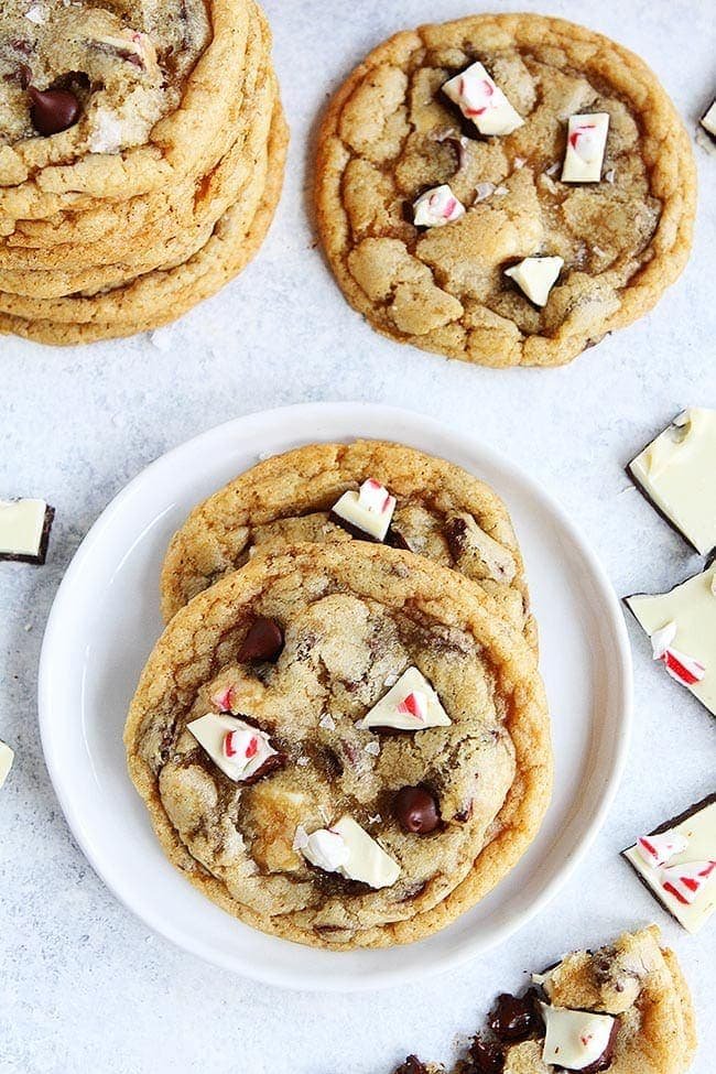 Peppermint Bark Chocolate Chip Cookies-Chocolate Chip Cookies With Chopped Up Peppermint Bark, Chocolate Chips, And A Sprinkling Of Flaked Sea Salt. These Are The Perfect Chocolate Chip Cookies For The Holidays. #chocolatechipcookies #cookies #chocolatechip #peppermintbark #Christmas #holidays #Christmascookies #baking #dessert Peppermint Bark Chocolate Chip Cookies