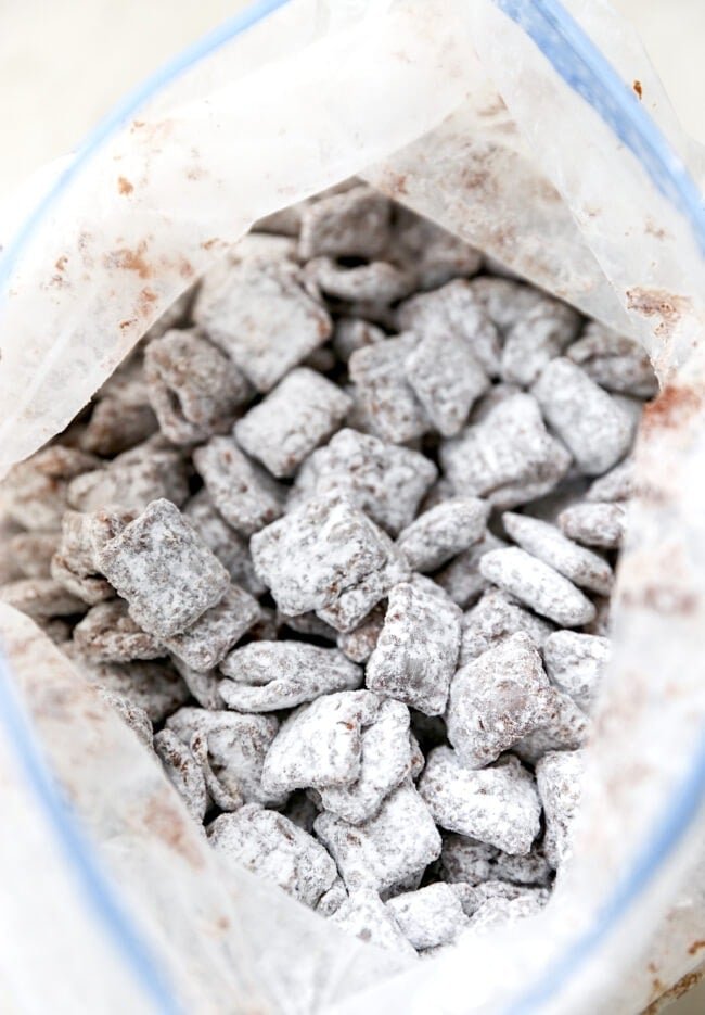 Easy S'mores Puppy Chow