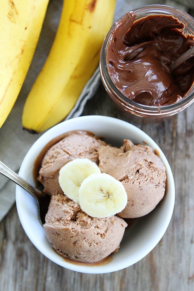 2-Ingredient Banana Nutella Ice Cream Recipe on twopeasandtheirpod.com You only need TWO ingredients to make this creamy and delicious ice cream! It is SO good! 2-Ingredient Banana Nutella Ice Cream Recipe