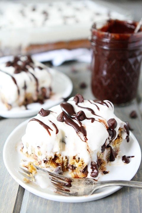 Chocolate Chip Cookie Ice Cream Bars Recipe Chocolate Chip Cookie Ice Cream Bars Recipe on twopeasandtheirpod.com. Chocolate chip cookie bars topped with cookie dough ice cream! AMAZING!