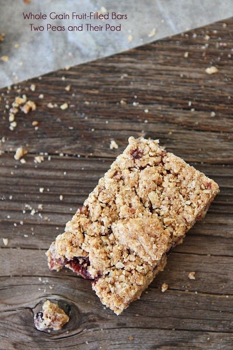 Homemade Fruit-Filled Bar Recipe on twopeasandtheirpod.com Great back to school treat! Homemade Fruit-Filled Bar Recipe on twopeasandtheirpod.com Great back to school treat!