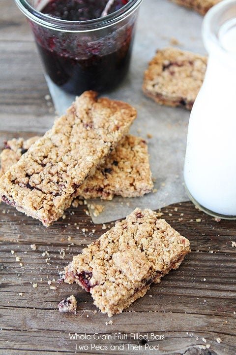 Homemade Fruit-Filled Bars on twopeasandtheirpod.com Homemade Fruit-Filled Bars on twopeasandtheirpod.com