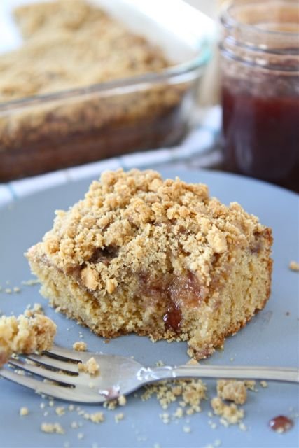 Peanut-Butter-and-Jelly-Coffee-Cake