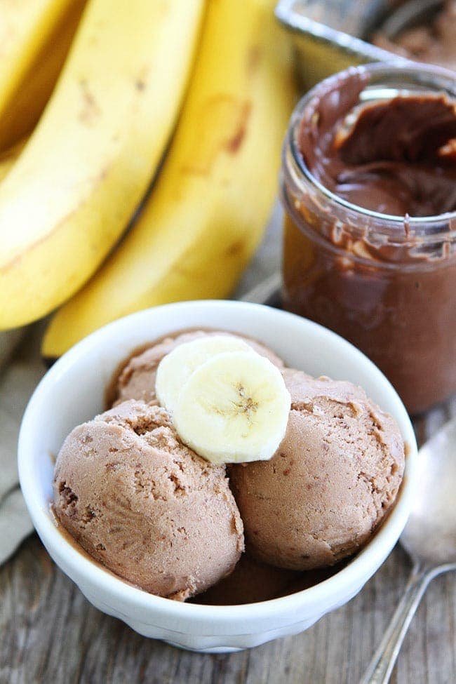 2-Ingredient Banana Nutella Ice Cream Recipe on twopeasandtheirpod.com You only need TWO ingredients to make this creamy and delicious ice cream! It is our favorite summer treat! 2-Ingredient Banana Nutella Ice Cream Recipe