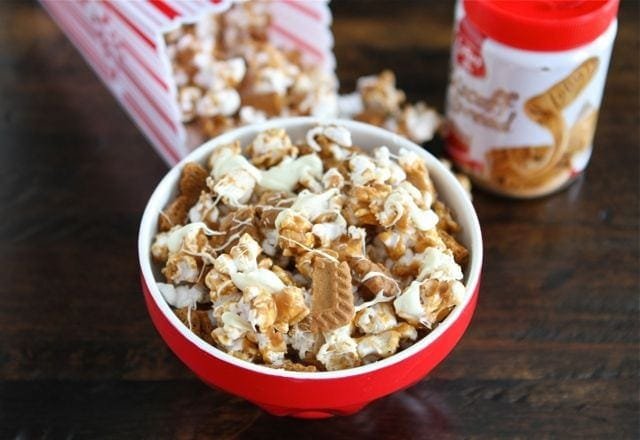 Biscoff-cookie-popcorn1