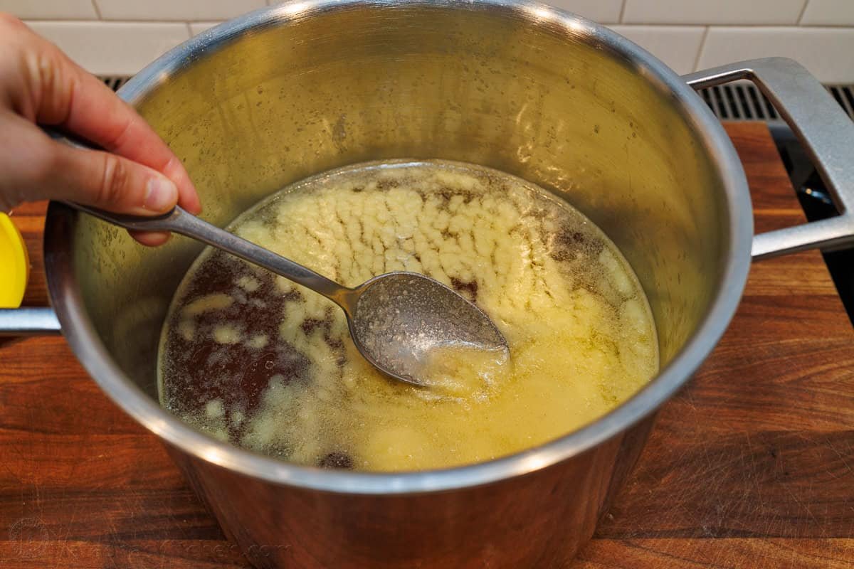 Skimming fat from beef stock