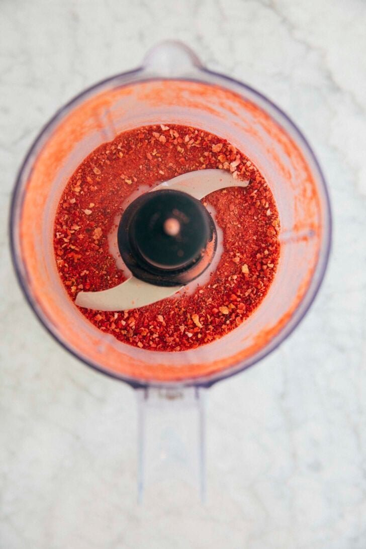 photo showing correct texture of freeze-dried strawberries after being pulverized