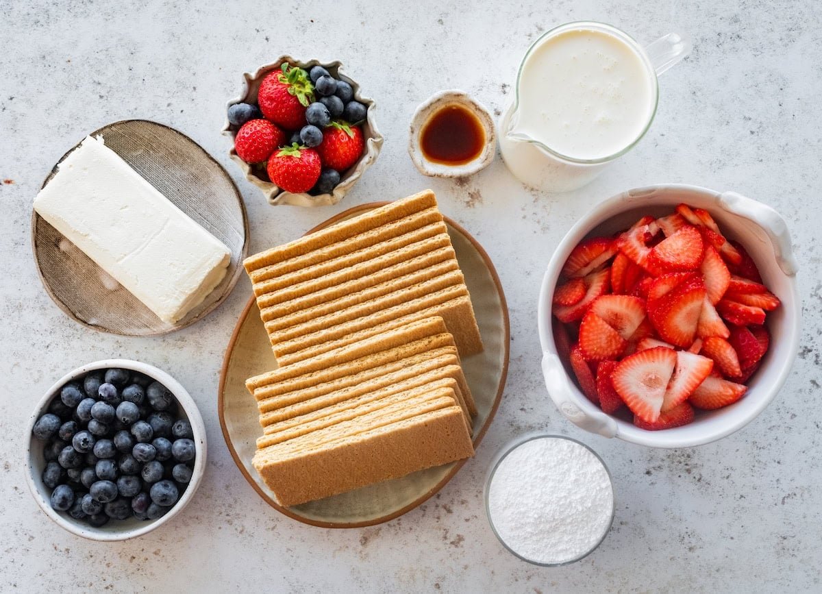 ingredients to make berry icebox cake. 